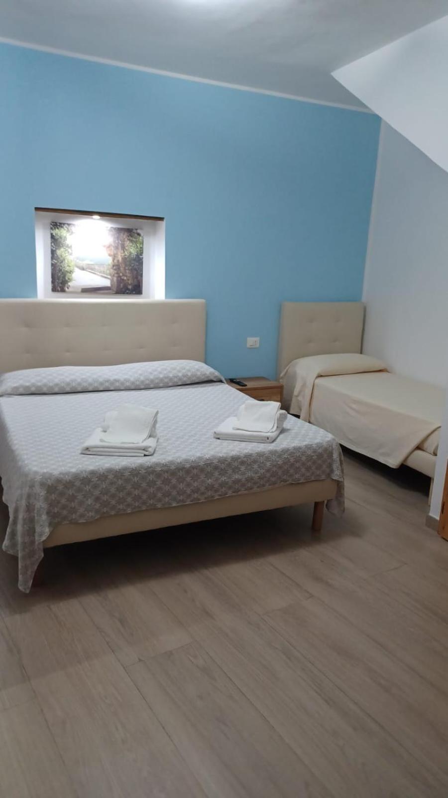 B&B Ondes Camerota Buitenkant foto